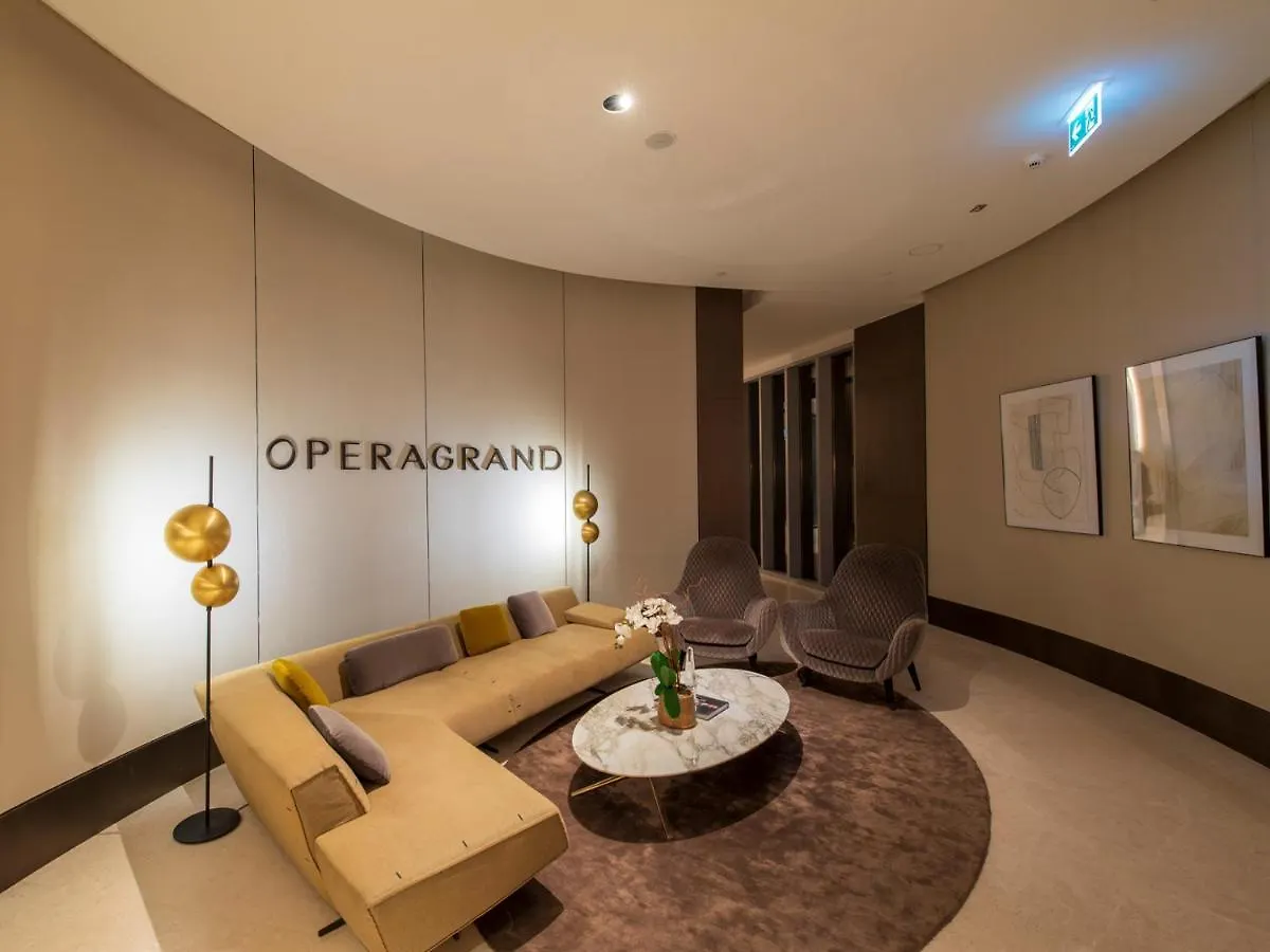 First Class 2Br With Full Burj Khalifa And Fountain View Apartment Dubai